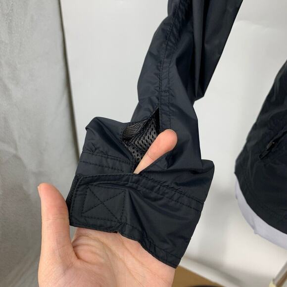 RVCA Jacket Womens S Small Black Bay Breaker Full Zip Hidden Hood Lightweight - Picture 4 of 13